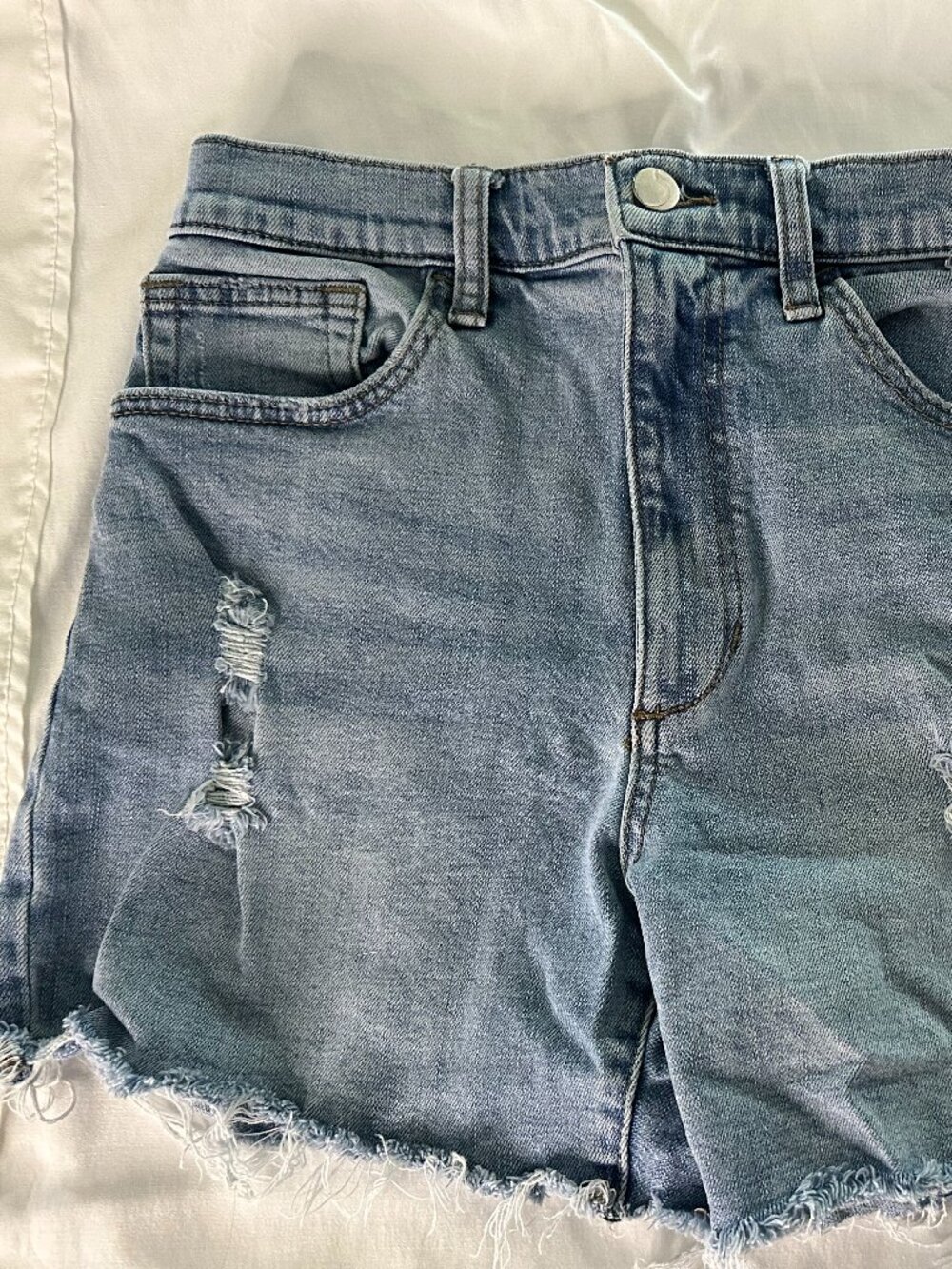 Joe's Light-Wash Denim Cutoff Shorts | size 28